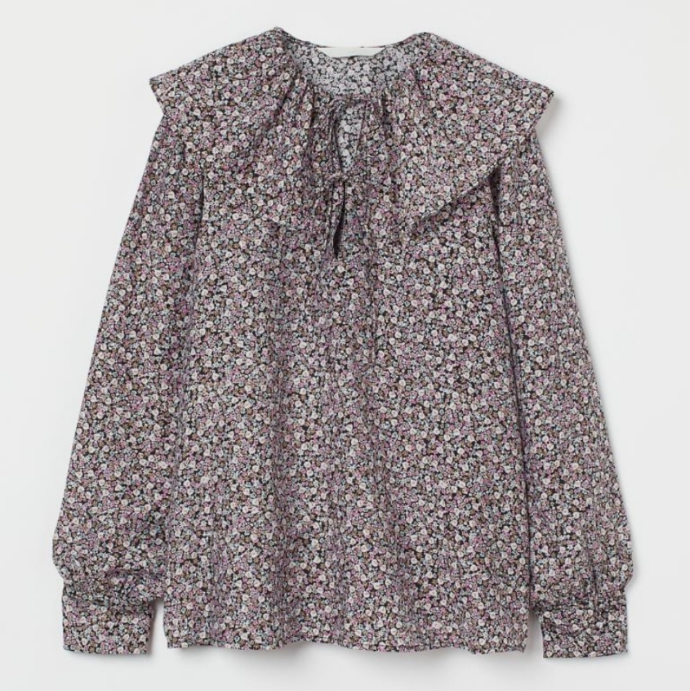 H&M Maternity Floral Ruffle Blouse XS